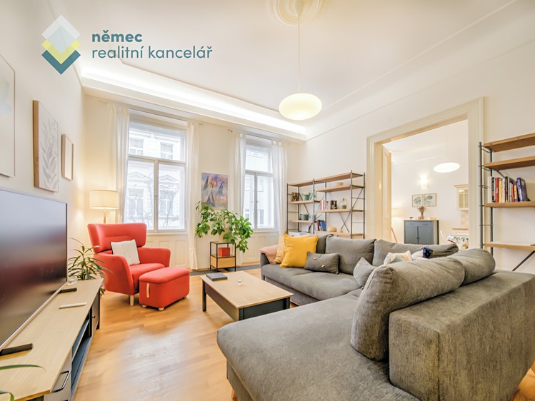 Pronájem bytu 3+1 106 m² - foto 2