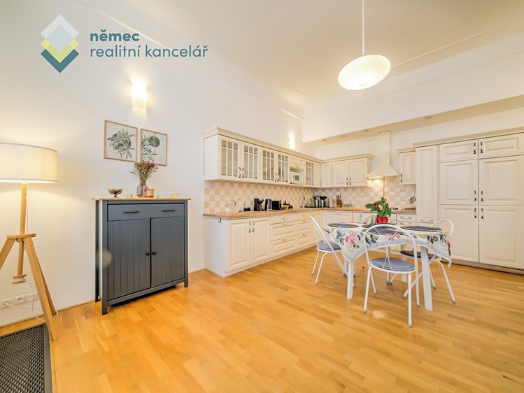 Pronájem bytu 3+1 106 m² - foto 6