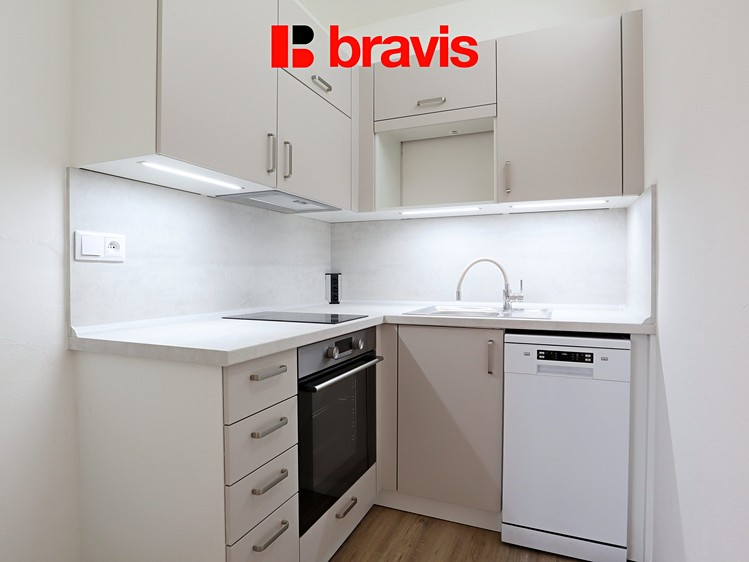 Pronájem bytu 2+kk 40 m² - foto 2