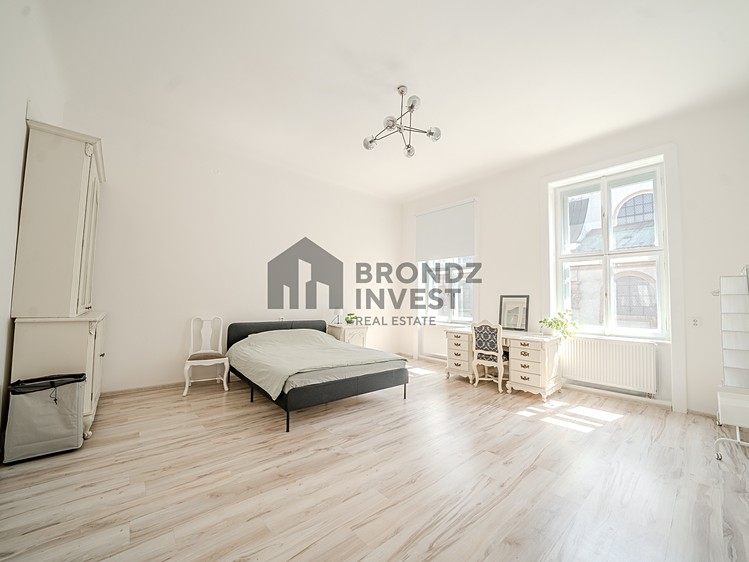 Pronájem bytu 4+1 155 m² (Jednopodlažní) - foto 6