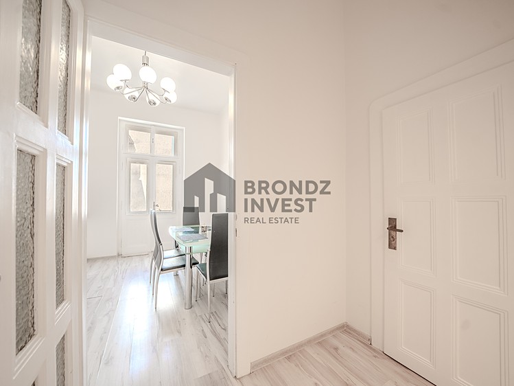 Pronájem bytu 4+1 155 m² (Jednopodlažní) - foto 7