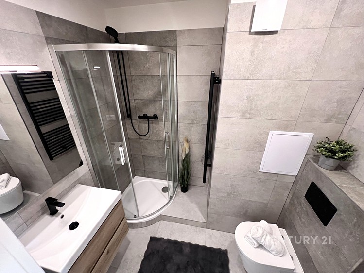 Pronájem bytu 2+kk 45 m² - foto 2