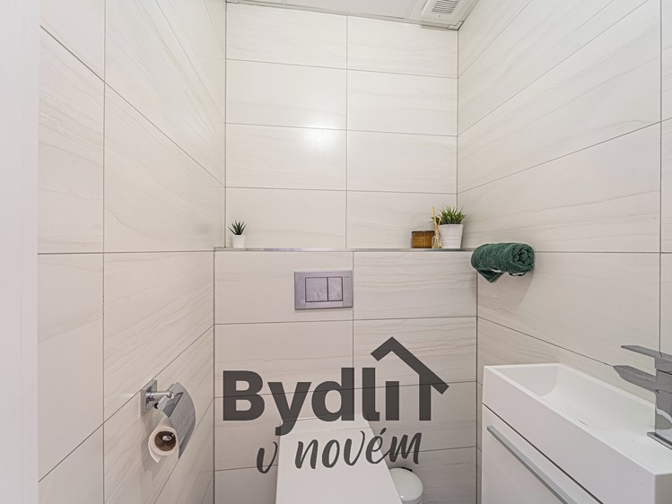 Pronájem bytu 4+kk 166 m² - foto 6