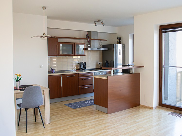 Pronájem bytu 2+kk 60 m² - foto 2