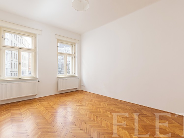 Pronájem bytu 1+1 40 m² - foto 7