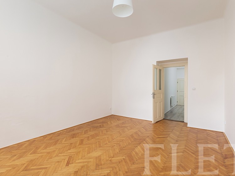 Pronájem bytu 1+1 40 m² - foto 8