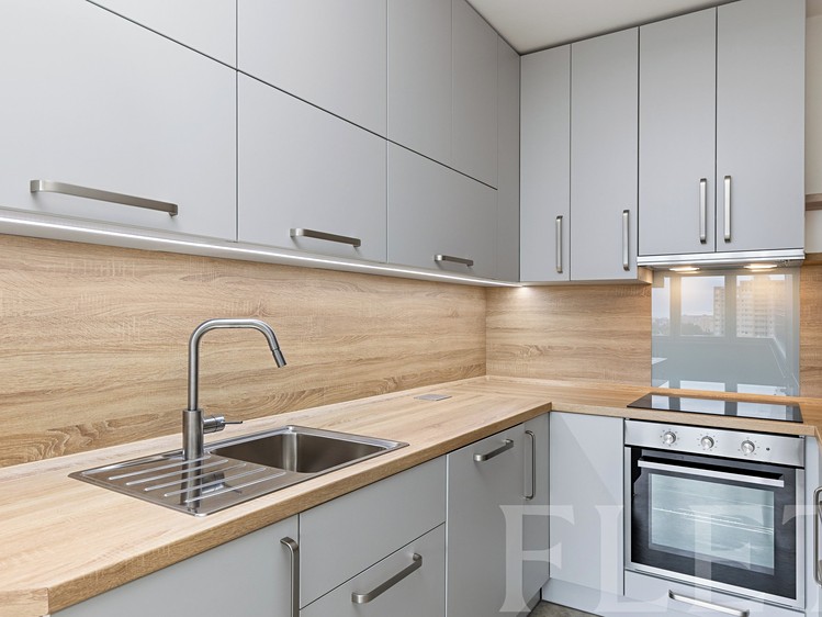 Pronájem bytu 3+kk 63 m² - foto 4