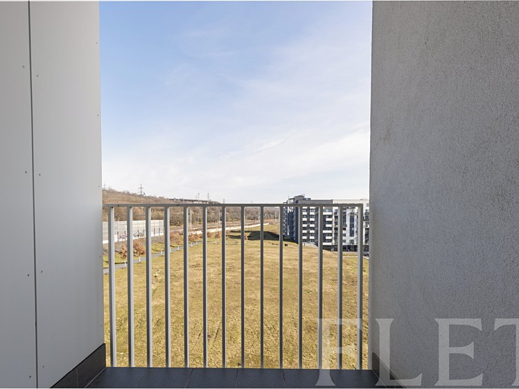 Pronájem bytu 1+kk 33 m² - foto 8