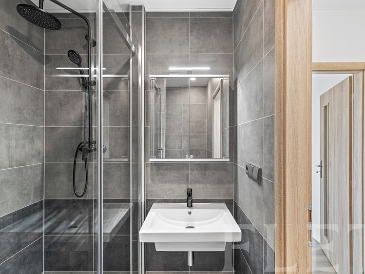 Pronájem bytu 1+kk 27 m² - foto 3