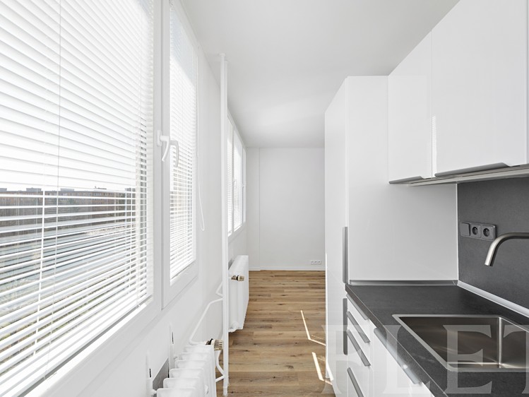 Pronájem bytu 1+kk 27 m² - foto 2