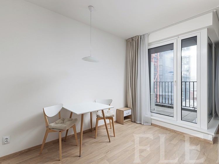 Pronájem bytu 1+kk 40 m² - foto 2