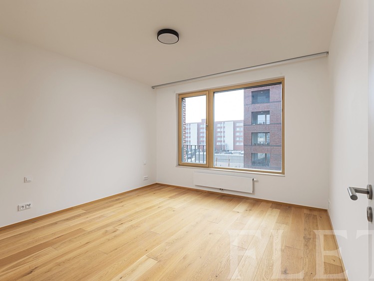 Pronájem bytu 4+kk 120 m² - foto 6