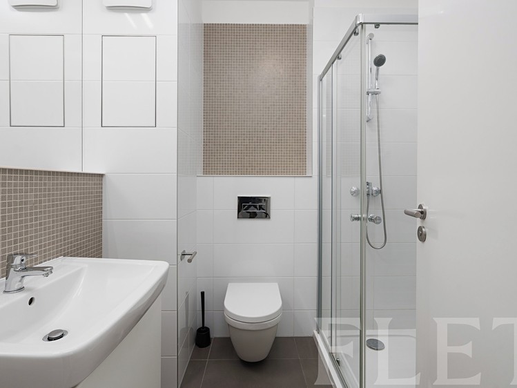 Pronájem bytu 1+kk 25 m² - foto 8