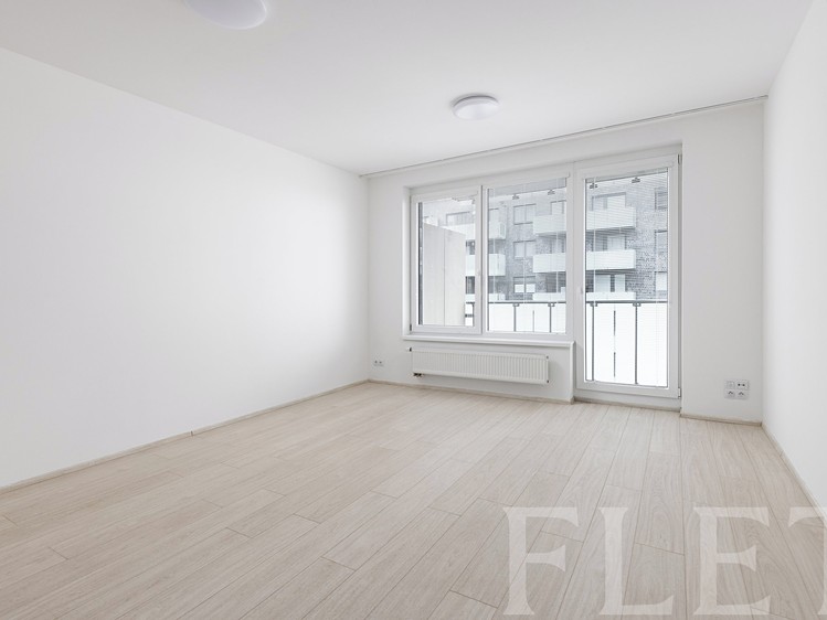 Pronájem bytu 1+kk 32 m² - foto 3