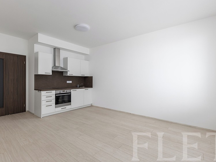 Pronájem bytu 1+kk 32 m² - foto 5