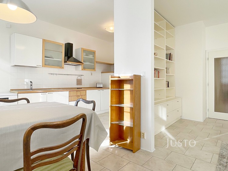 Pronájem bytu 2+1 75 m² - foto 6