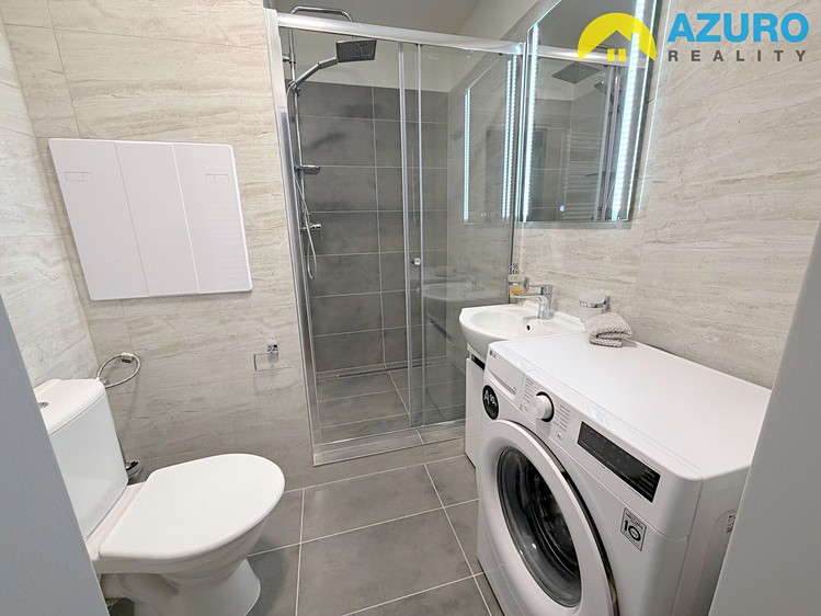 Pronájem bytu 2+1 45 m² - foto 4