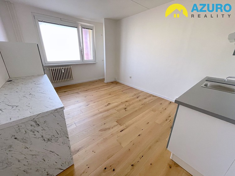 Pronájem bytu 1+kk 25 m² - foto 7