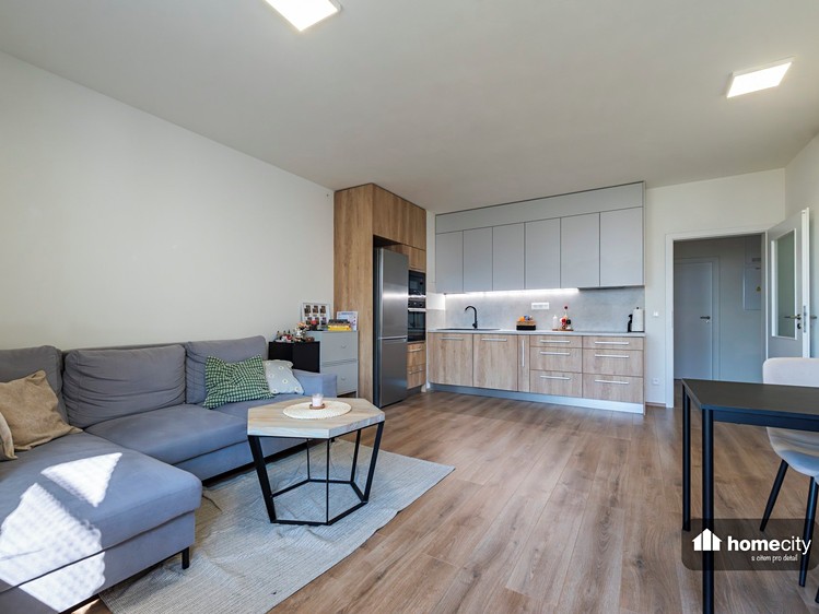 Pronájem bytu 2+kk 53 m² - foto 6