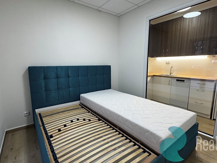 Pronájem bytu 2+kk 40 m² - foto 3