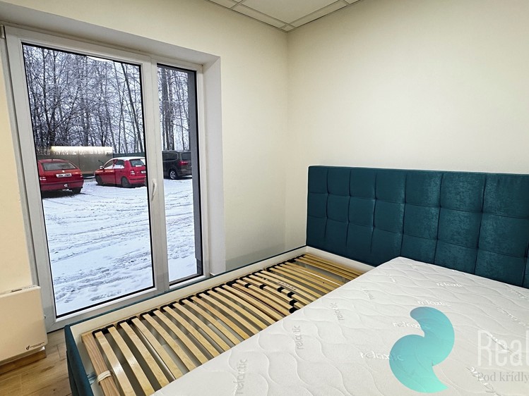 Pronájem bytu 2+kk 40 m² - foto 6