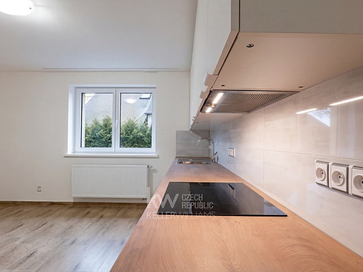 Pronájem bytu 2+kk 36 m² - foto 6