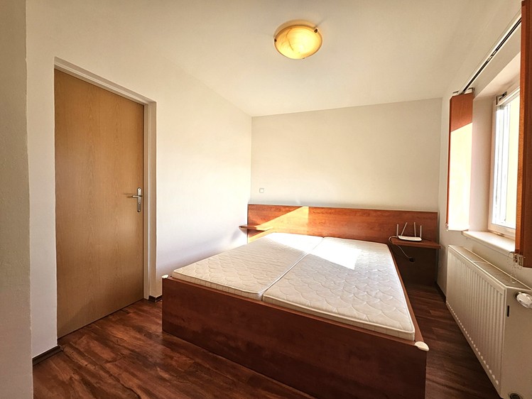 Pronájem bytu 2+kk 46 m² (Jednopodlažní) - foto 8