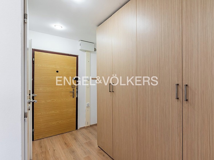Pronájem bytu 2+kk 50 m² - foto 5