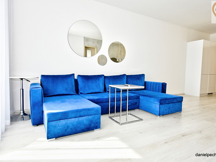Pronájem bytu 2+kk 70 m² (Jednopodlažní) - foto 4