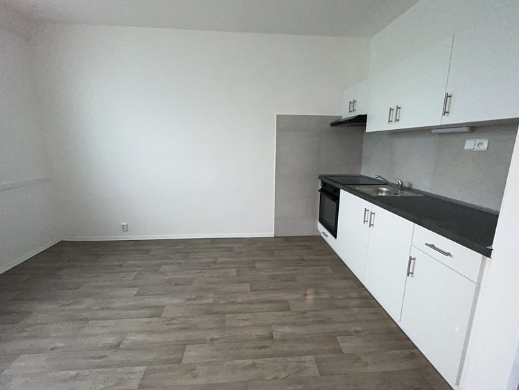 Pronájem bytu 1+kk 19 m² (Jednopodlažní) - foto 2