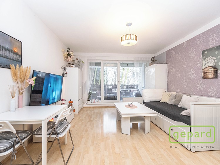 Pronájem bytu 2+kk 53 m² - foto 2