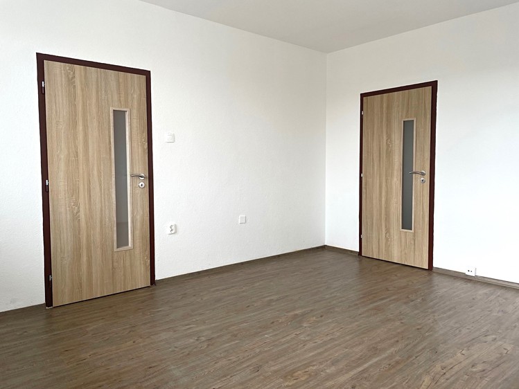Pronájem bytu 3+1 75 m² - foto 6