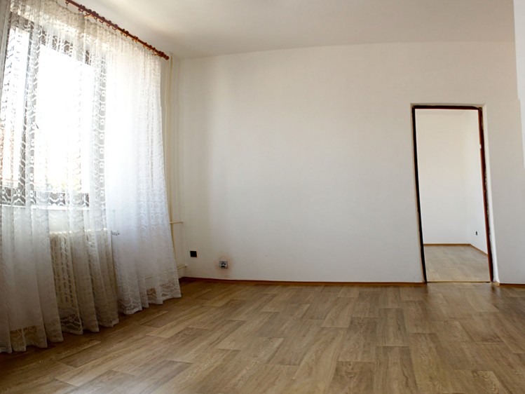 Pronájem bytu 3+1 74 m² (Jednopodlažní) - foto 4