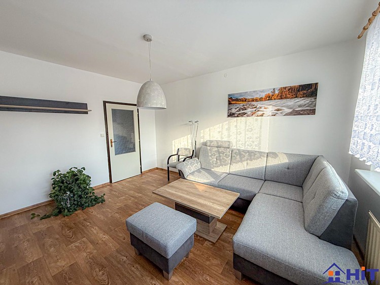 Pronájem bytu 2+1 56 m² - foto 4
