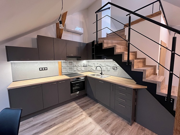 Pronájem bytu 2+kk 88 m² - foto 1
