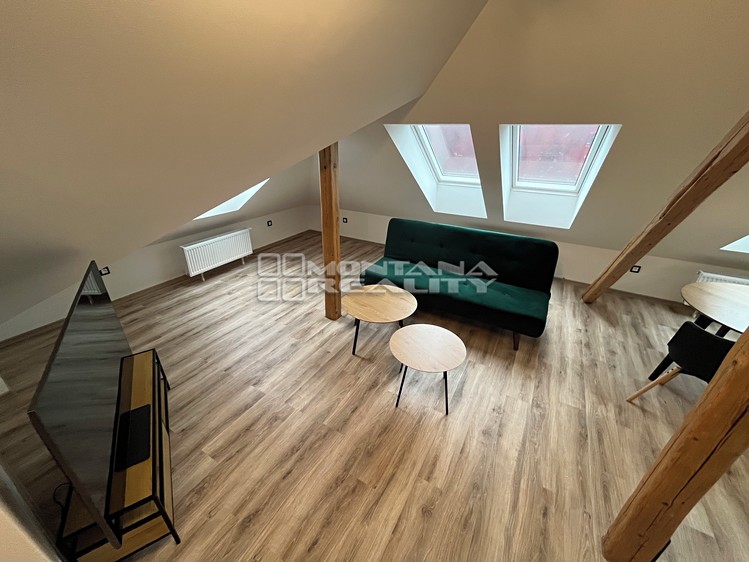 Pronájem bytu 2+kk 88 m² - foto 3