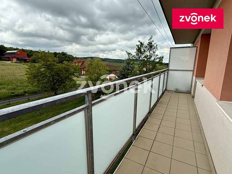 Pronájem bytu 1+kk 32 m² - foto 2