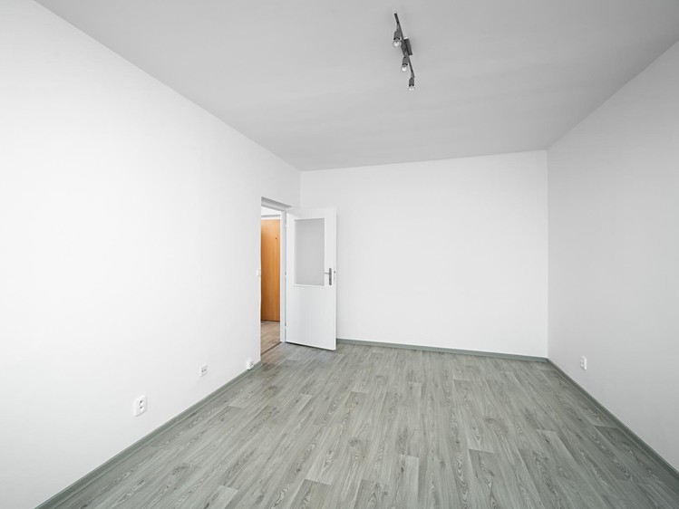 Pronájem bytu 1+1 34 m² - foto 5