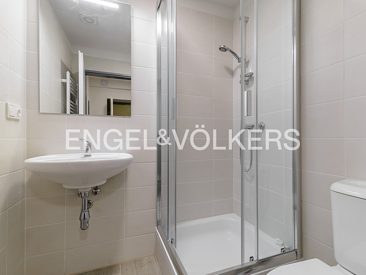 Pronájem bytu 2+1 58 m² - foto 5