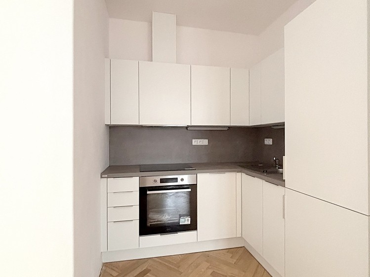 Pronájem bytu 2+kk 50 m² - foto 3