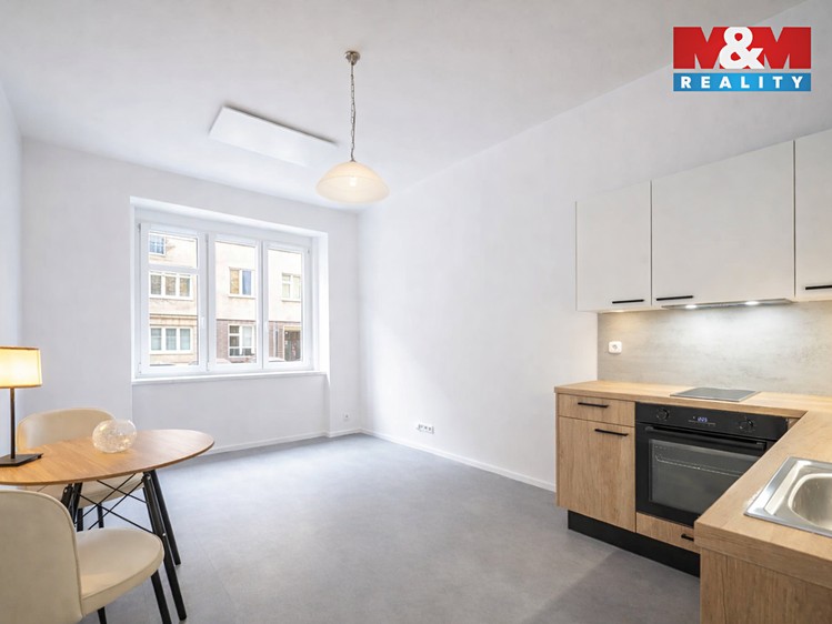 Pronájem bytu 2+kk 48 m² - foto 2