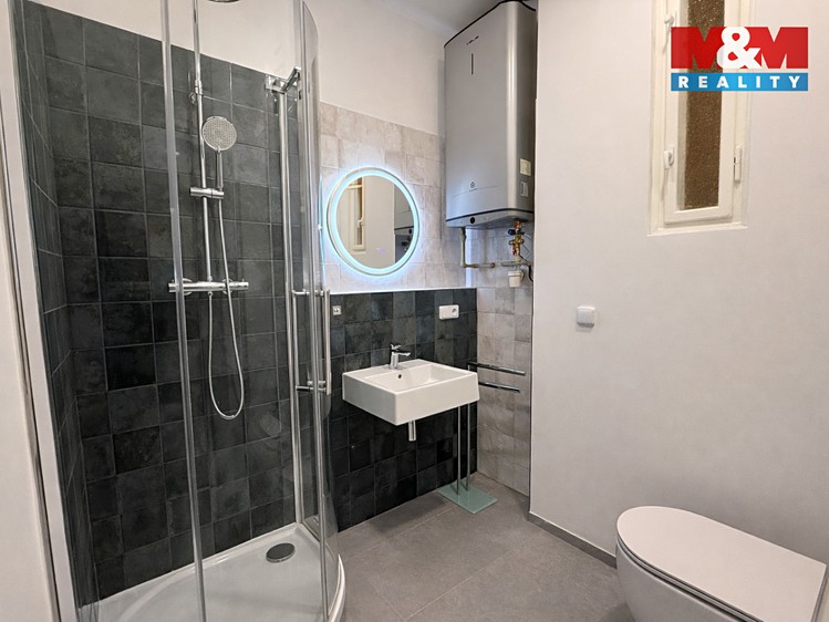 Pronájem bytu 2+kk 48 m² - foto 5