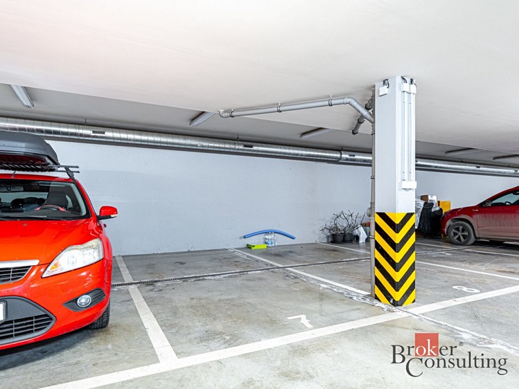 Pronájem bytu 3+kk 72 m² - foto 4