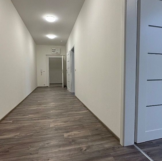 Pronájem bytu 2+kk 64 m² (Podkrovní) - foto 7