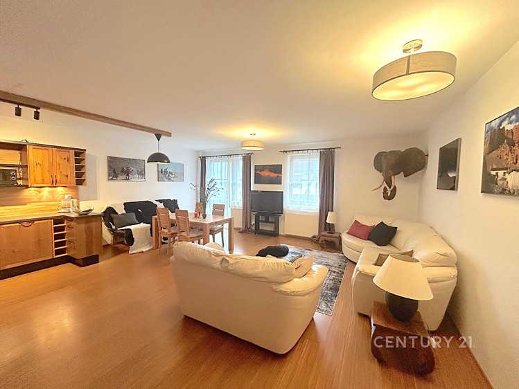 Pronájem bytu 2+kk 80 m² - foto 2