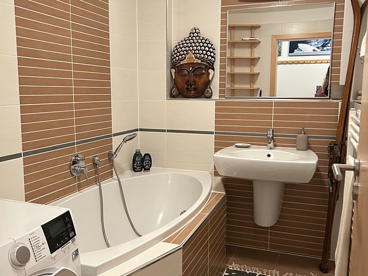 Pronájem bytu 2+kk 80 m² - foto 6