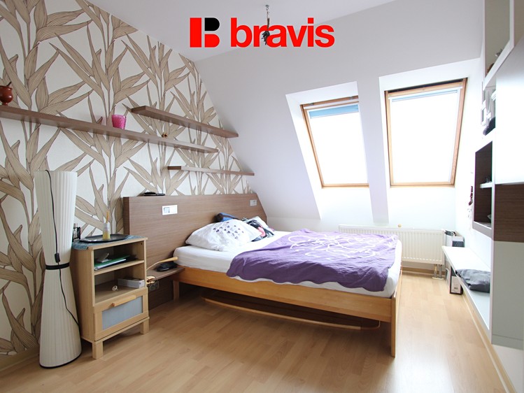 Pronájem bytu 3+kk 69 m² - foto 4