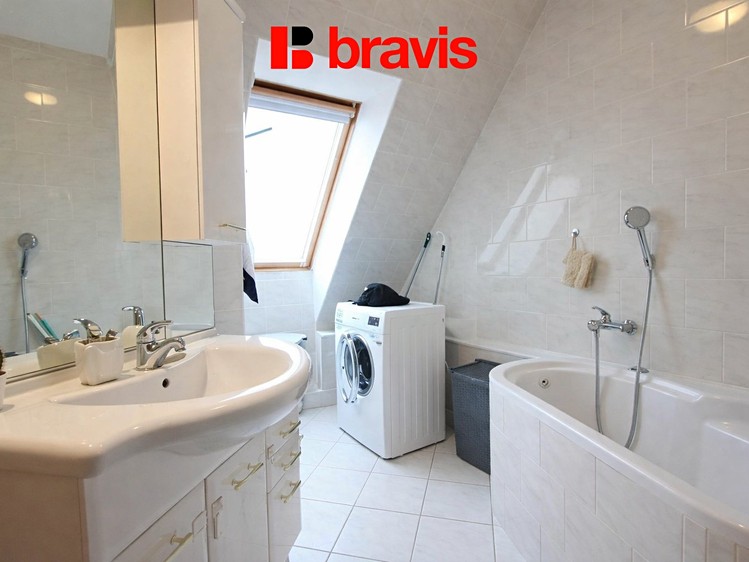 Pronájem bytu 3+kk 69 m² - foto 6