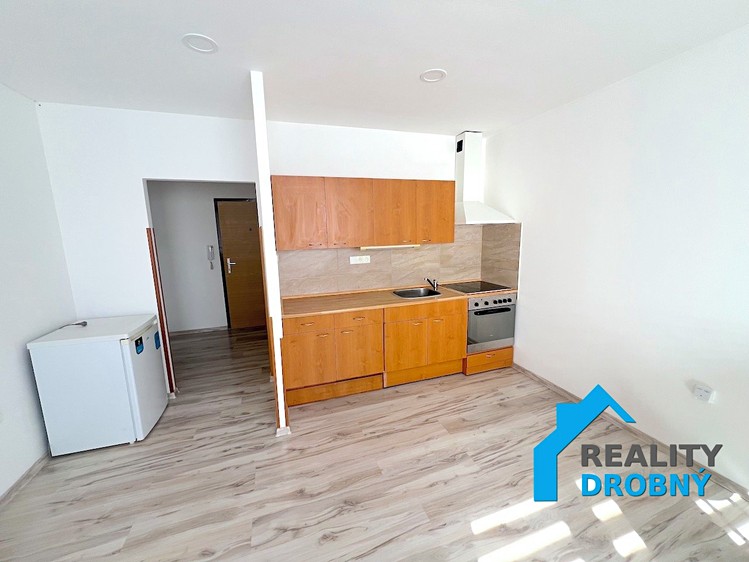 Pronájem bytu 2+kk 42 m² - foto 2