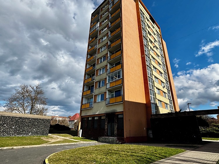 Pronájem bytu 1+1 38 m² (Jednopodlažní) - foto 1